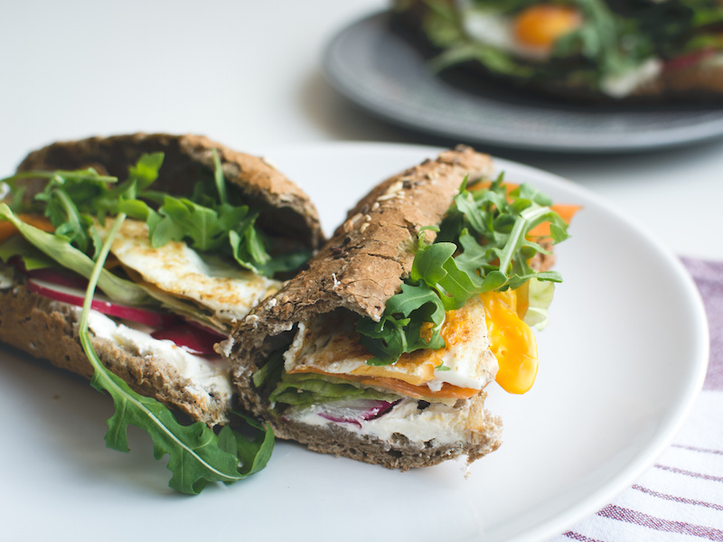 Healthy baguette with egg and vegetabless